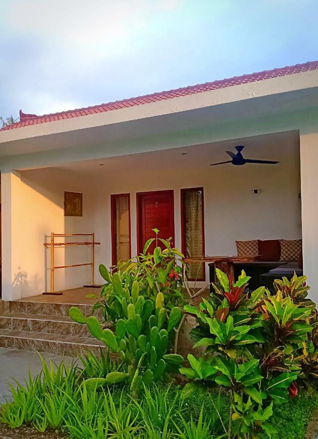 Amigos Bungalows Gili Meno Exterior foto